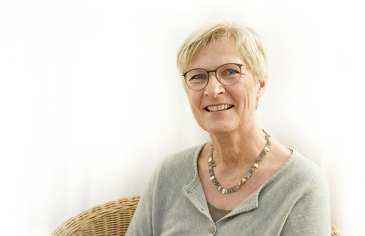 Dr. Ursula Kasperczyk